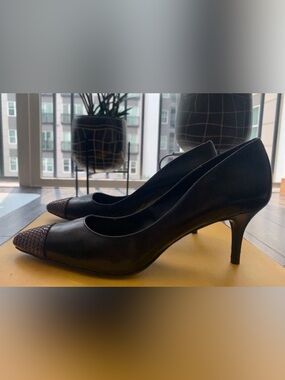 NINE WEST pointed metallic toe Classic PUMPS black leather size 10